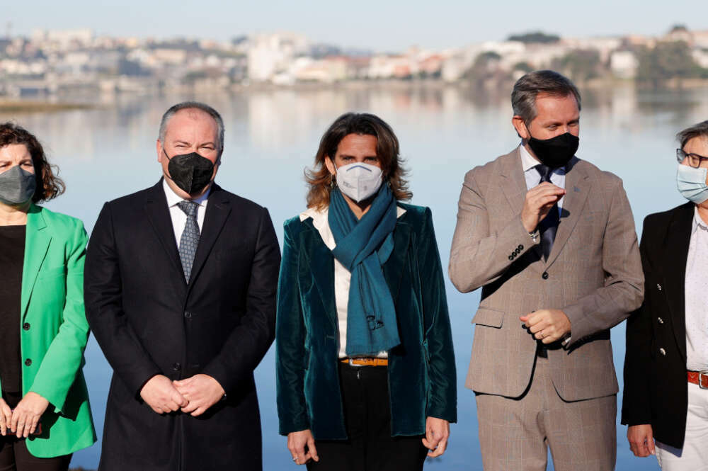 El Consejo de Ministros aprobará este mes la norma para que los mariscadores de la Ría do Burgo reciban las ayudas por el paro de la actividad provocado por el dragado