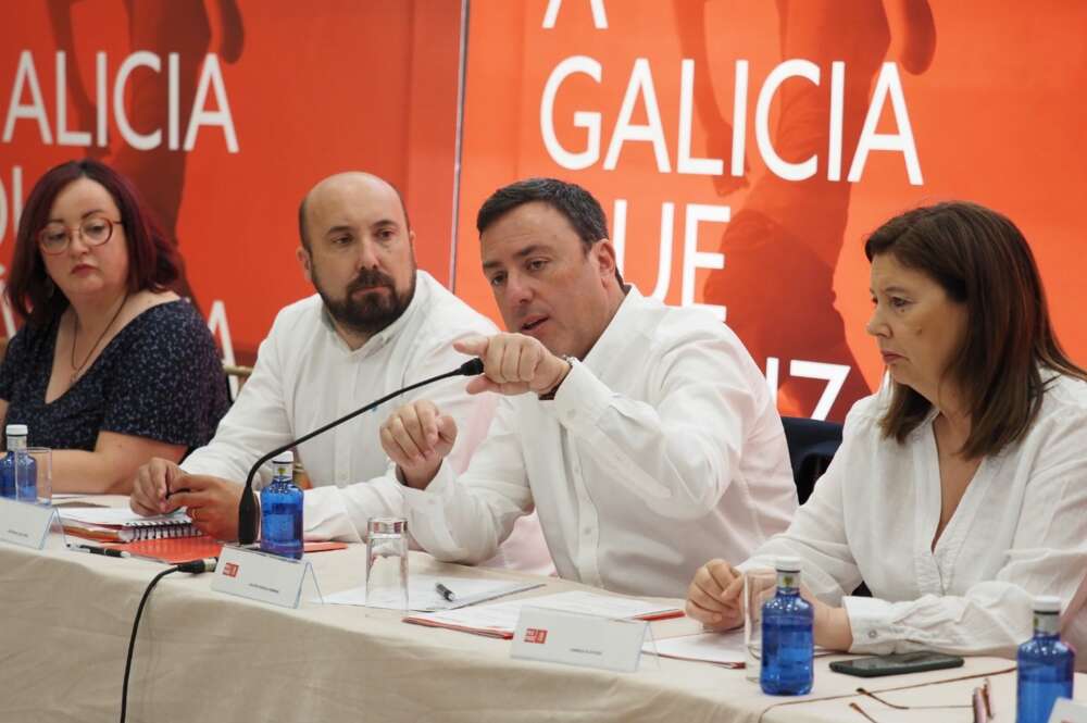 Formoso (PSdeG) denuncia la "saturación" de la sanidad y la anulación de la tarjeta básica, que afecta a 75.000 gallegos - PSDEG