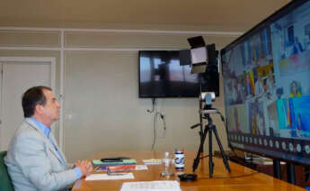 El presidente de la FEMP, Abel Caballero, en la reunión de este lunes, celebrada telemáticamente. - FEMP