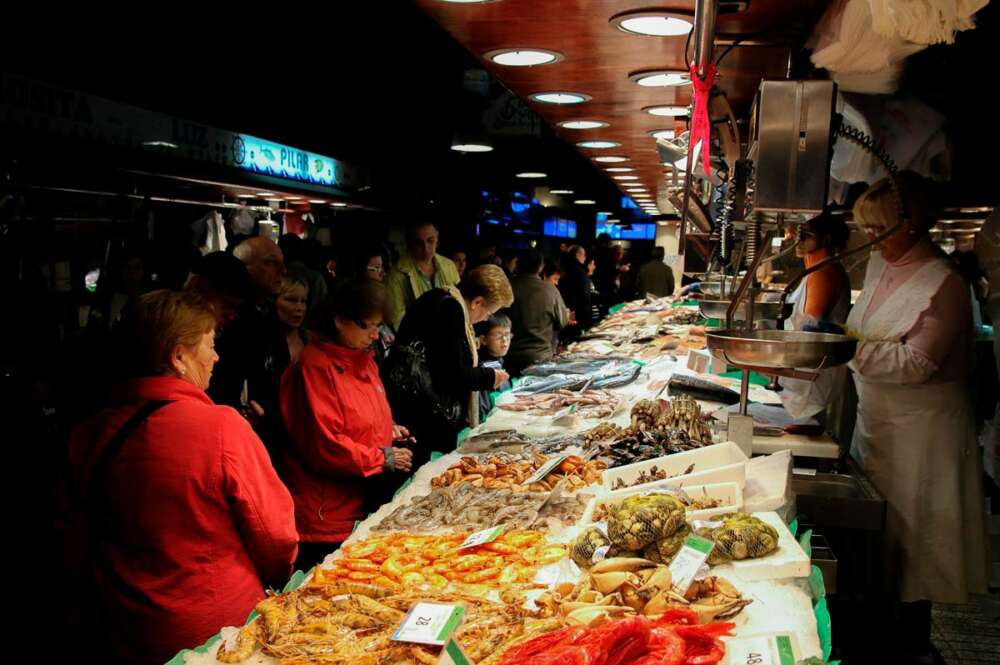 La patronal que agrupa a las pescaderías tradicionales, Fedepesca, y la Confederación Española de Detallistas de Carne reclaman un trato diferenciado para garantizar la seguridad alimentaria