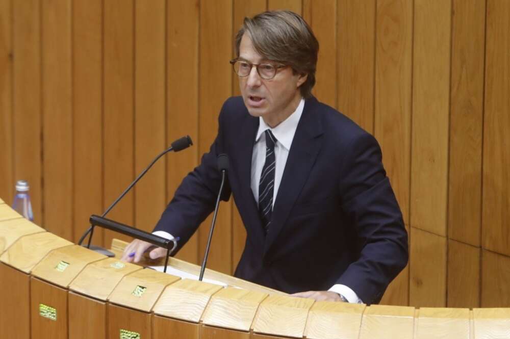 El conselleiro de Facenda, Miguel Corgos, en el debate sobre el plan estratégico de la Xunta en el Parlamento