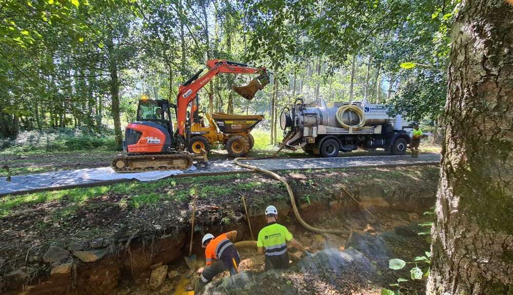 Trabajos de limpieza en el arroyo Portapego