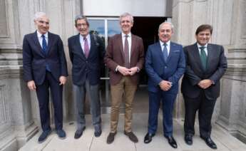 Francisco Conde, vicepresidente ecónomico de la Xunta, José Luis Díaz-Varela, presidente de grupo Indukern; Alfonso Rueda, presidente de la Xunta; José Tomé, alcalde de Monforte, y Raúl Díaz-Varela, presidente de Kern Pharma