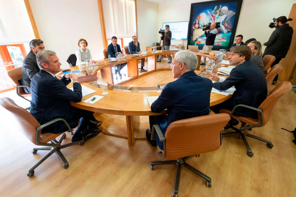 El titular del Gobierno gallego, Alfonso Rueda, preside la reunión del Consello de la Xunta. Parlamento