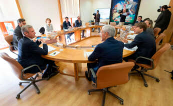 El titular del Gobierno gallego, Alfonso Rueda, preside la reunión del Consello de la Xunta. Parlamento