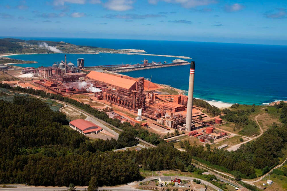 Planta de alúmina de Alcoa, en San Cibrao