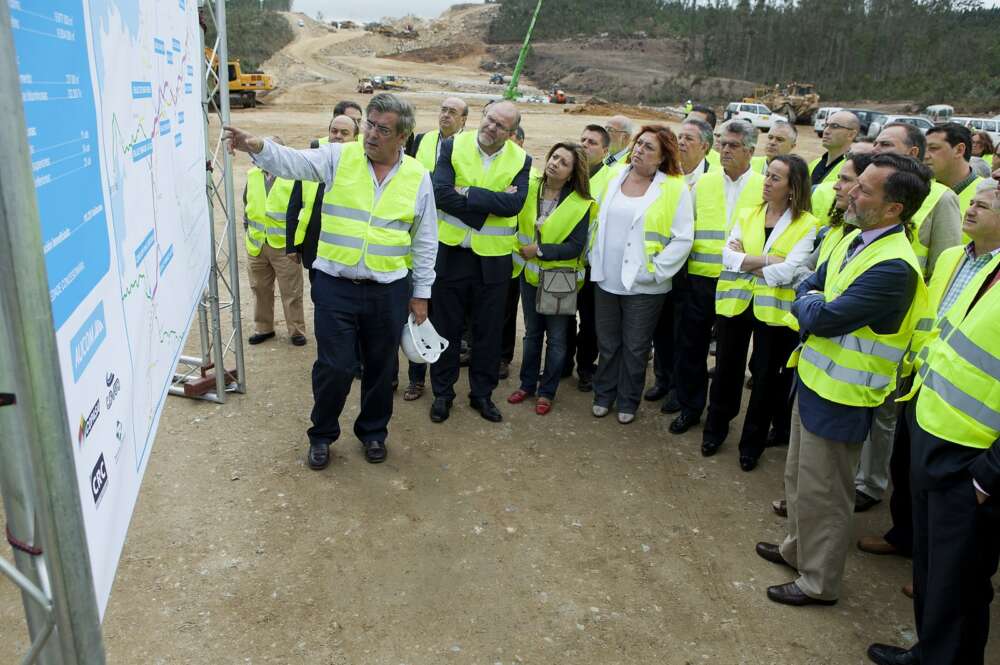 Obras en la autovía de A Costa da Morte, en las que participó Taboada y Ramos / Xunta