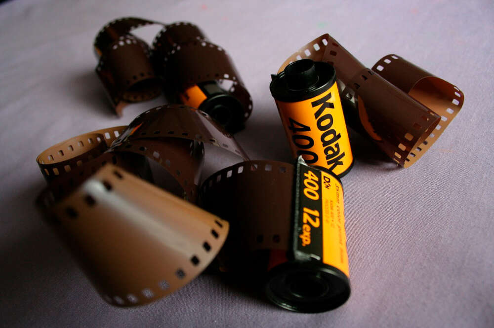Kodak, una de las principales empresas de fotografía, no adoptó la tecnología y no pudo competir con la creciente popularidad de los formatos digitales