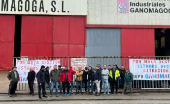 Protesta de los trabajadores de Ganomagoga a las puertas de su centro de trabajo de Ponteareas / CIG