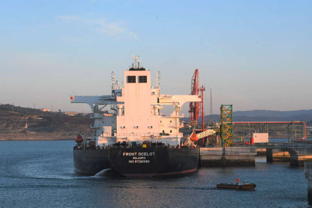 El petrolero Front Oncelot. Autoridad Portuaria de A Coruña