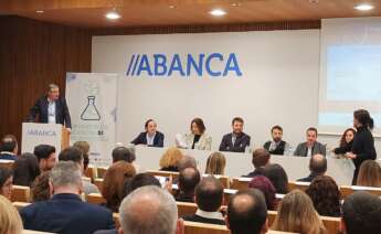 Expertos defienden la inversión en ciencia en una jornada impulsada por Unirisco y Noso Capital en Santiago