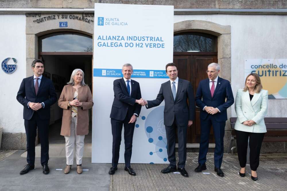 El presidente de la Xunta, Alfonso Rueda, participa en la firma del 'Pacto pola enerxía' entre la Xunta y Enagás / Xunta