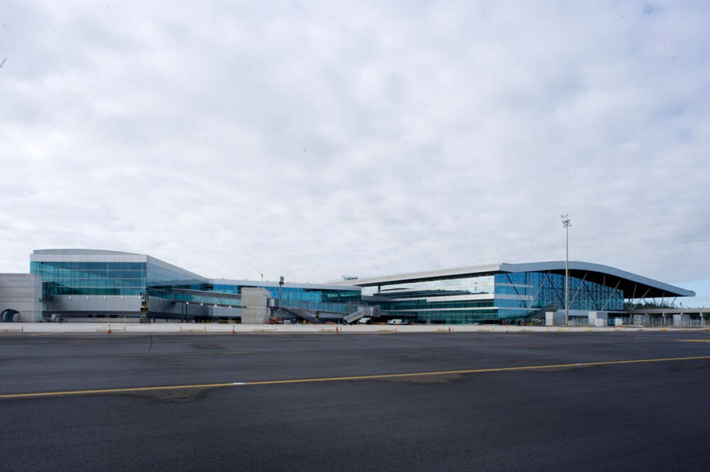 Aeropuerto De Santiago De Compostela