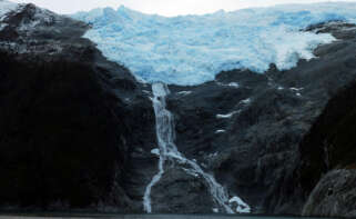 El glaciar Alemania, en el parque nacional Alberto de Agostini, acelera su deshielo.
