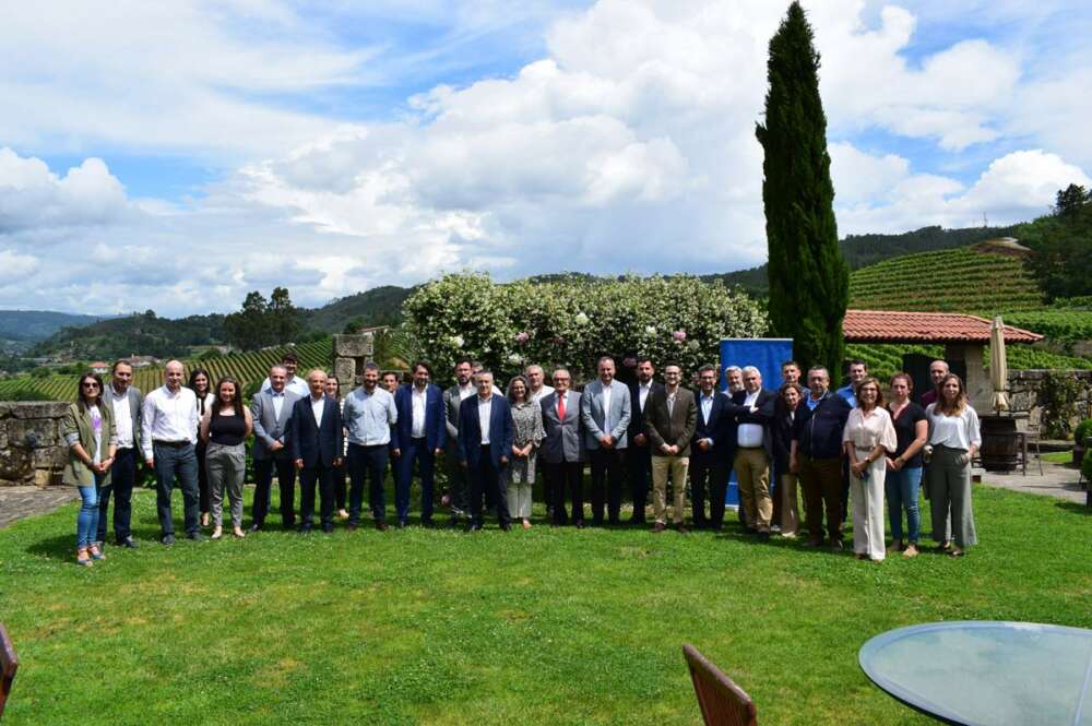 Asistentes a la VII Reunión Casal de Armán, organizada por el Foro Económico de Galicia
