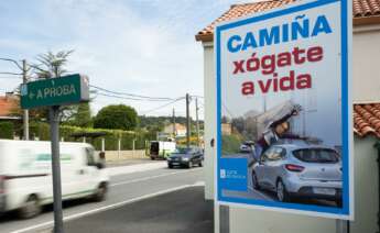 Imagen de la campaña retirada del Ayuntamiento de Oleiros para exigir mejoras en materia de seguridad vial