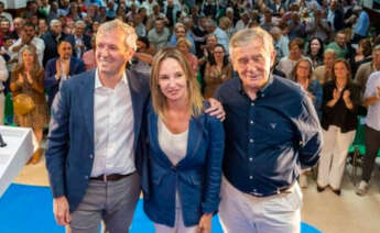 Alfonso Rueda con Marta Fernández Tapias y Manuel Pérez Álvarez en un acto de las pasadas elecciones municipales