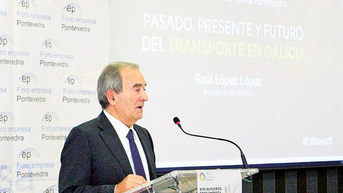 Raúl López, presidente de Monbus interviene en el Foro Empresa Pontevedra