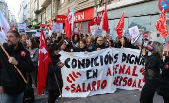 Movilización de los trabajadores de Arenal Perfumerías este viernes en A Coruña / CIG