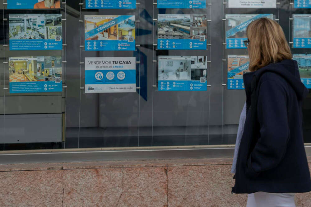 Escaparate de una inmobiliaria