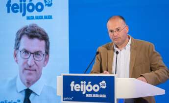 Miguel Tellado, presentando la campaña electoral de Feijóo en el 2020 en Galicia