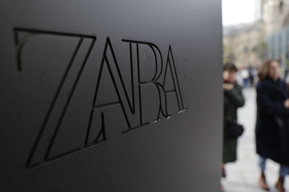 Zara es la marca de moda más buscada en Google España, Formación y