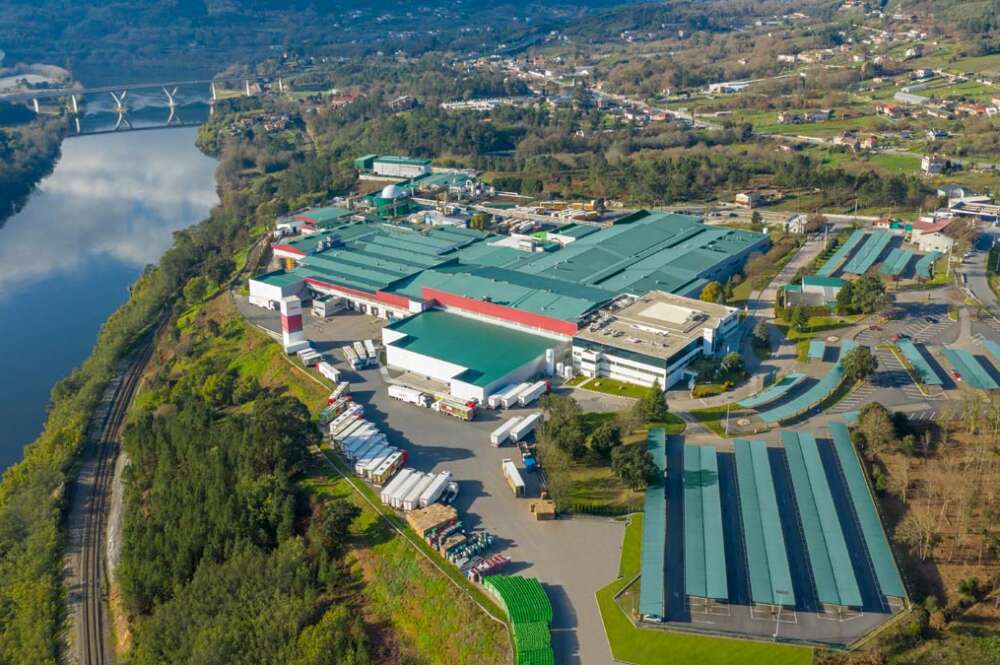 Vista aérea de las instalaciones del grupo Coren en el Centro de Procesado Avícola de Santa Cruz de Arrabaldo