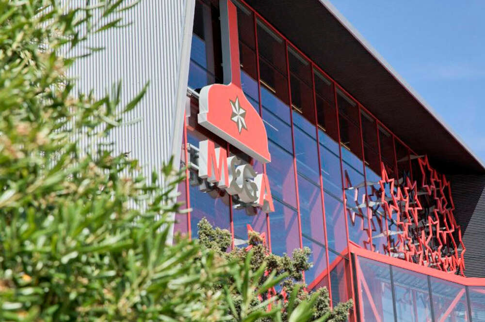 Vista exterior del museo Mundo Estrella Galicia