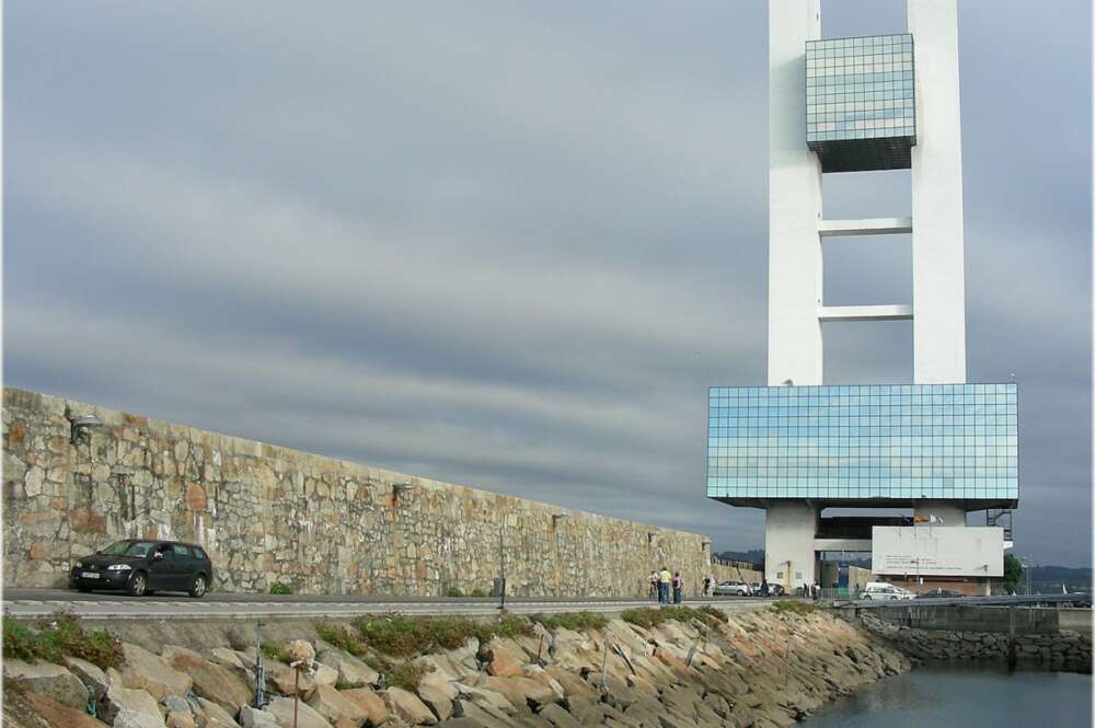 Imagen de archivo de la torre de control marítimo de A Coruña, que albergaba la sede del Cepreco