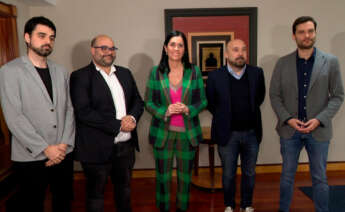 De izquierda a derecha: Borja San Ramón (Podemos), Rubén Cela (BNG), Paula Prado (PPdeG), José Manuel Lage (PSdeG) y Paulo Carlos López (Sumar)