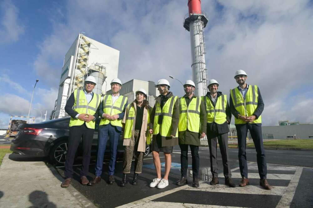 María Jesús Lorenzana, destacó en una visita a la planta de biomasa de Greenalia en Curtis (A Coruña) que el proyecto Breogán, que impulsa la compañía energética junto con P2-X Europe, posiciona a Galicia en el contexto europeo