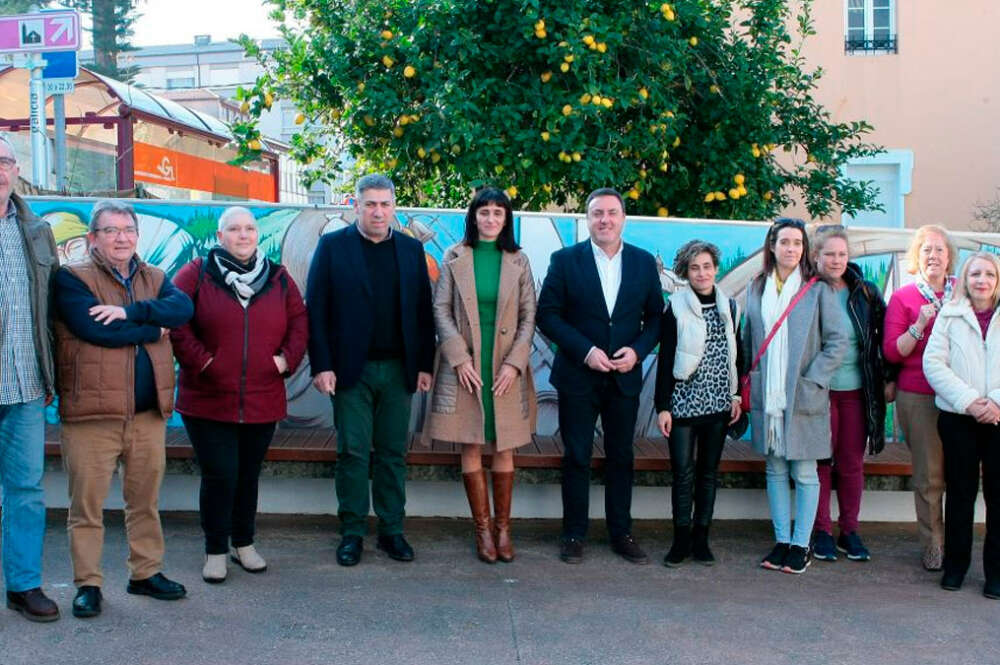 Visita del presidente de la Deputación da Coruña, Valentín González Formoso, al concello de Neda