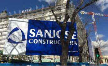 Imagen de fachada del Hotel Ritz de Madrid durante las obras reforma realizadas por el Grupo San José / San José