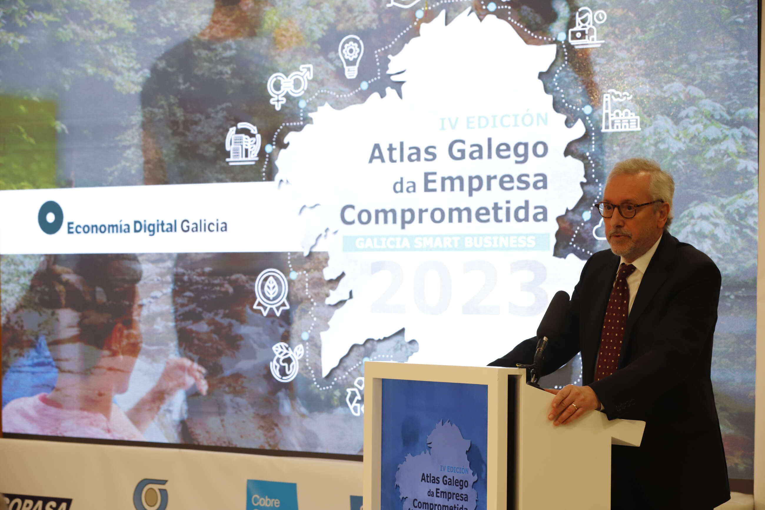 Juan García, editor de Grupo Economía Digital, interviene en la presentación del Atlas Gallego de la Empresa Comprometida 2023 / Xurxo Lobato