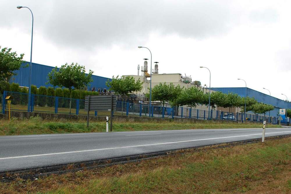 Fábrica de Aserpal, del Grupo Losán, en Vilasantar / Wikipedia