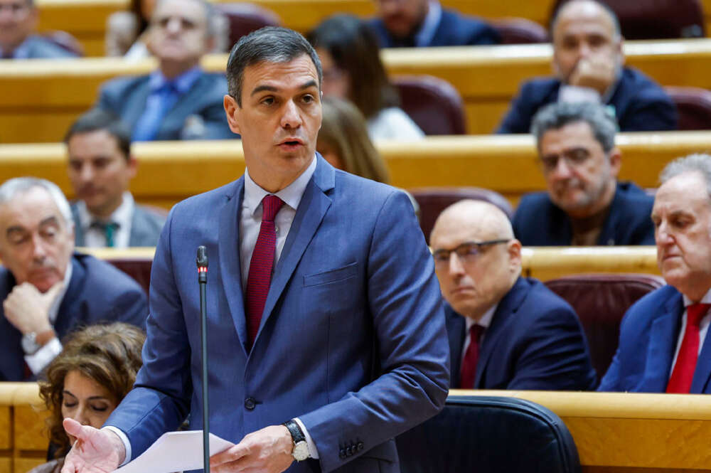 El presidente del Gobierno, Pedro Sánchez, interviene en la sesión de control al Gobierno celebrada por el pleno del Senado este martes