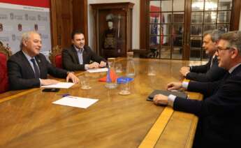 José Tomé, presidente de la Diputación de Lugo, se reúne con José Soares de Pina y Carlos Vanzeller, consejero delegado y viepresidente de Altri