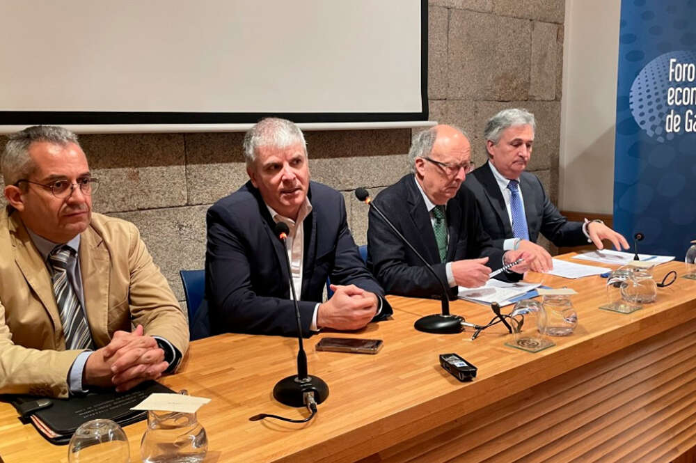 Presentación del 'Informe de Coxuntura Socioeconómica' del Foro Económico de Galicia