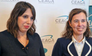 La conselleira de Economía, María Jesús Lorenzana, y la presidenta de Ceaga, Patricia Moreira