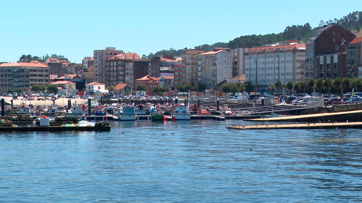 Puerto de Ribeira (A Coruña)
