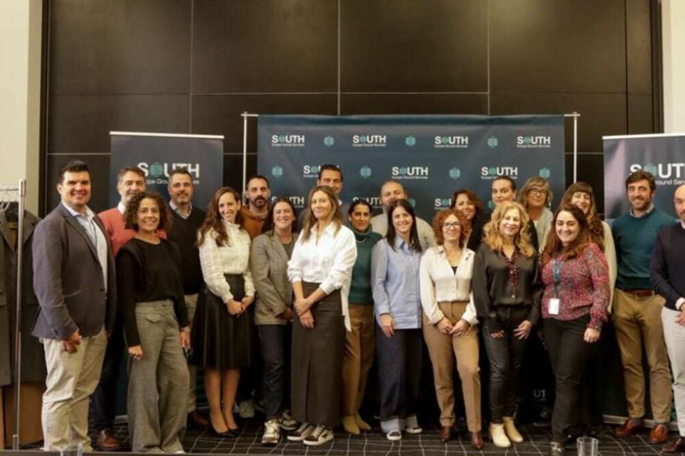 South elige a la empresa coruñesa Etiem para diseñar sus nuevos uniformes / Etiem