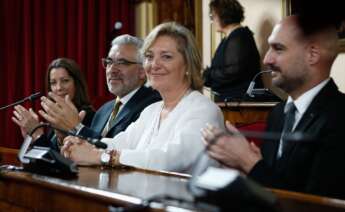 Paula Alvarellos (c), durante la toma de posesión de su nuevo cargo como alcaldesa de Lugo, a 18 de enero de 2024 / Carlos Castro