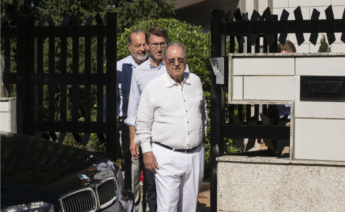 Olegario Vázquez Raña junto a Alberto Núñez Feijóo y Carlos Slim