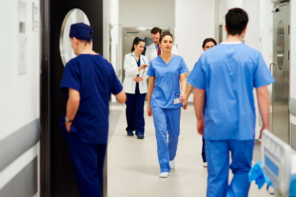 personal sanitario en un hospital