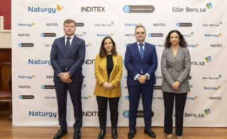 El exdirector de Sostenibilidad de Inditex (Javier Losada), la alcaldesa de A Coruña (Inés Rey), el director de Innovación de Naturgy (Jesús Chapado) y la directora de Ventas al Mercado Industrial de Naturgy (María Higueras) / Naturgy
