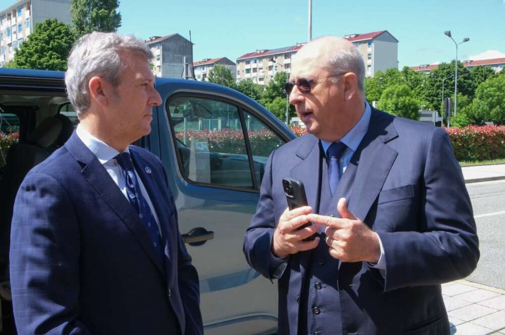 Rueda se reúne en Turín con Imparato y otros representantes de Stellantis / Xunta
