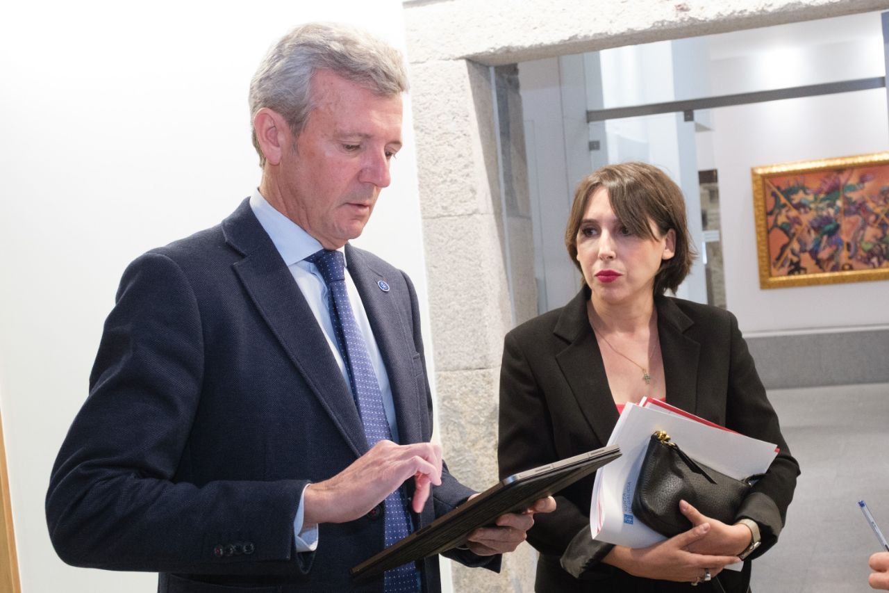 María Jesús Lorenzana y Alfonso Rueda presentaron la estrategia para el sector aeroespacial, de seguridad y defensa