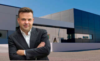 José Elías con el ICM de fondo