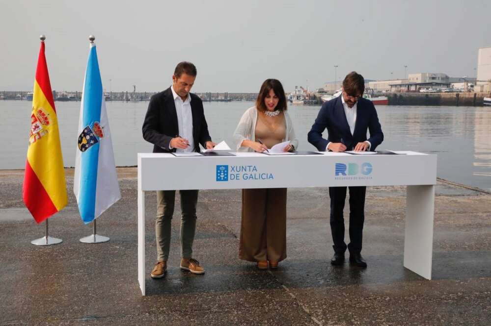 Firma del protocolo entre Xunta y Recursos de Galicia - XUNTA