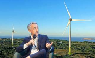 Francisco de Castro, Head of Flexibility and Development Services de Statkraft en España, con el parque eólico Malpica de fondo